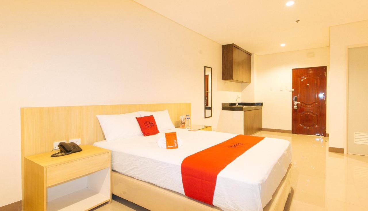 Reddoorz Plus @ Kaizen Suites Taft Avenue Manila Bagian luar foto