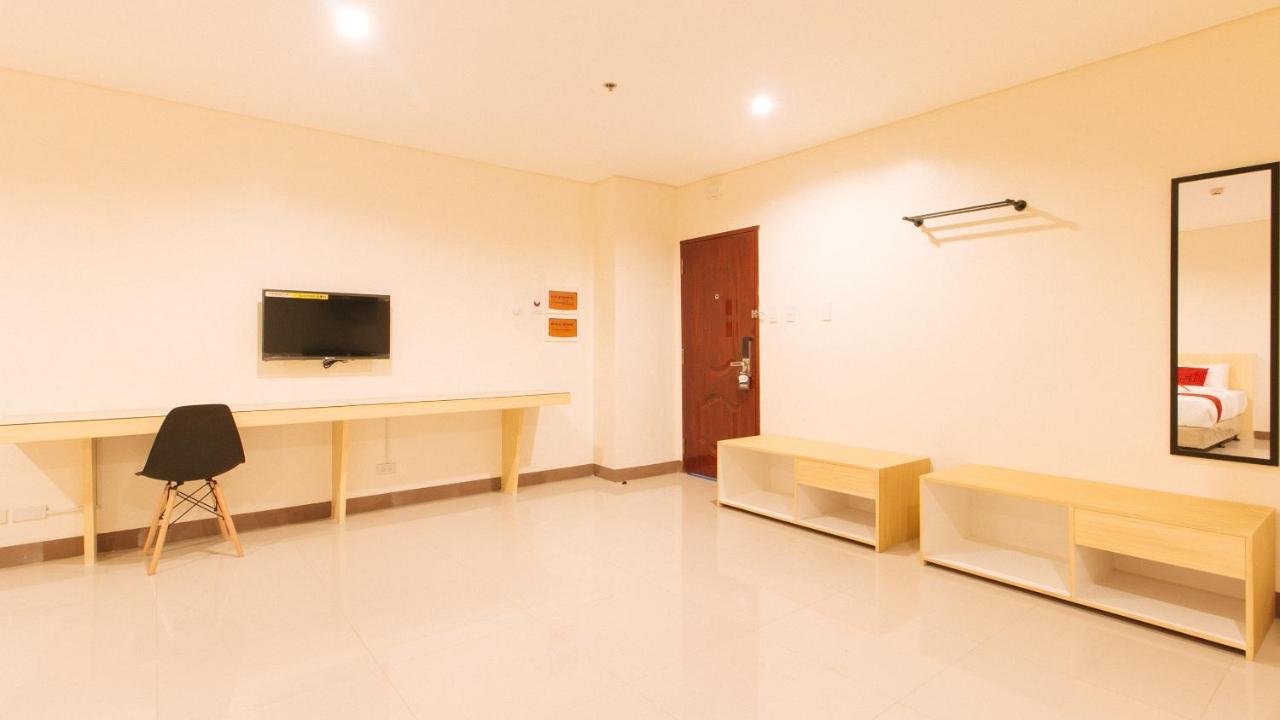 Reddoorz Plus @ Kaizen Suites Taft Avenue Manila Bagian luar foto
