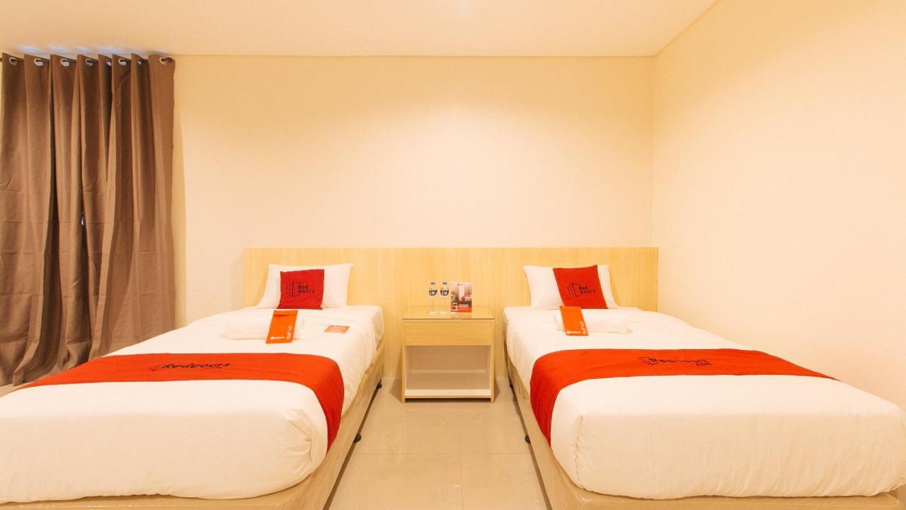 Reddoorz Plus @ Kaizen Suites Taft Avenue Manila Bagian luar foto