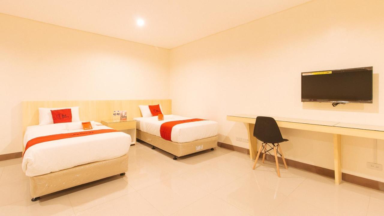 Reddoorz Plus @ Kaizen Suites Taft Avenue Manila Bagian luar foto