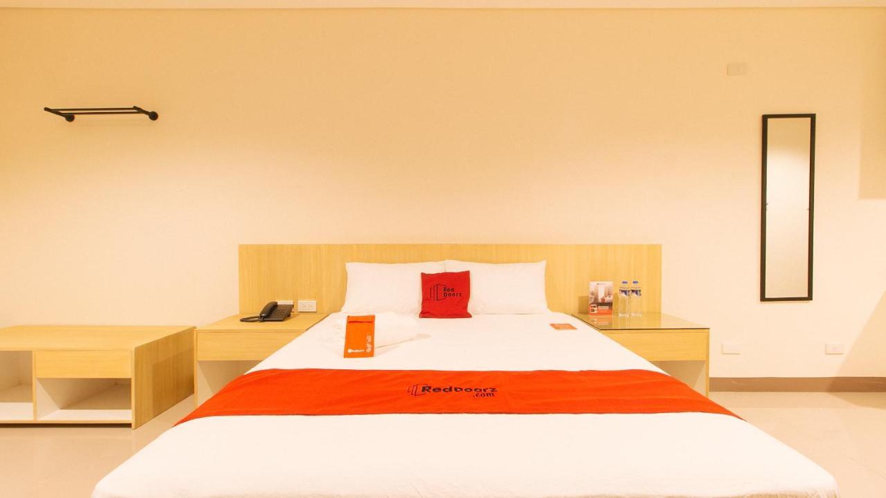Reddoorz Plus @ Kaizen Suites Taft Avenue Manila Bagian luar foto